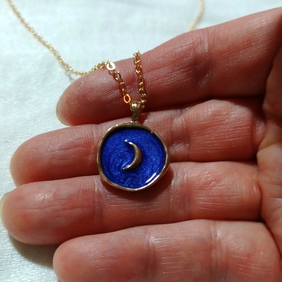 Oil drop blue crescent moon necklace gold pendant charm handmade jewelry - Picture 3 of 5